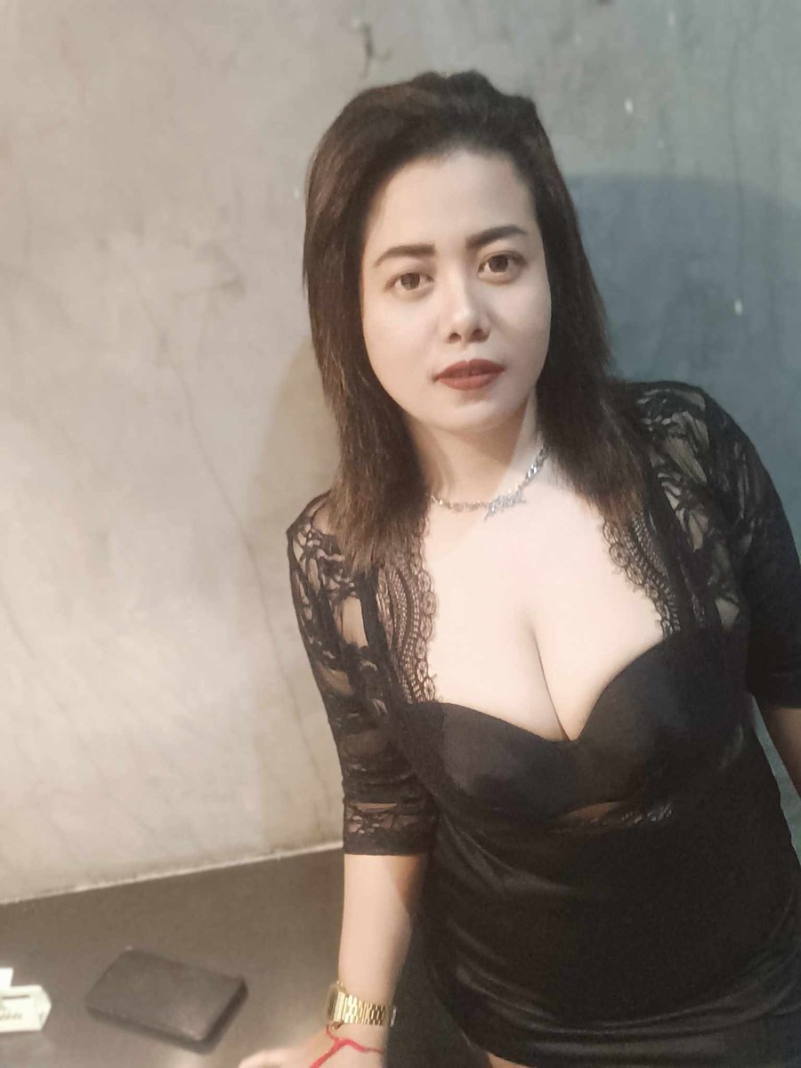 TeLdaa999's tweet photo. กลับมาแล้วนะคะพร้อมแล้วคะสิงบุรี
#สาวอวบอ้วน #สิงบุรี #ท่าข้าม https://t.co/k27SrIhpxp