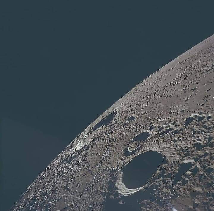 CuriosityonX's tweet photo. Moon Captured by an Apollo 12 astronaut Most likely, this photo was taken by Richard F. Gordon, the pilot of the command module. https://t.co/SuQo927MUr