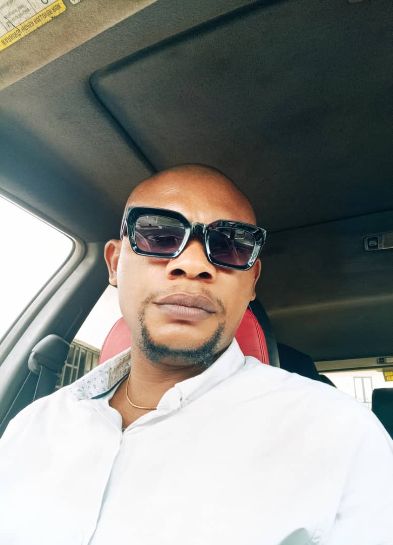 MOmeire's tweet photo. If you don't have an exit plan,life will mees you up and people will also mess you up..

Happy Sunday https://t.co/e11Y1ZczAN