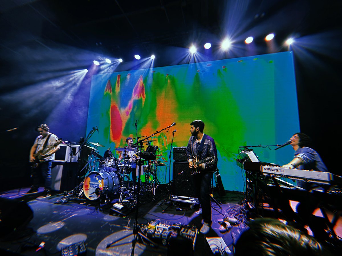 Lucas🌎👽🤓✨ tweet media