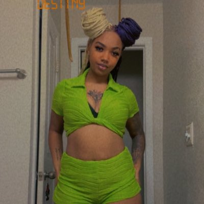 destinyc40's tweet photo. #NewProfilePic https://t.co/AsBYQGnPwn
