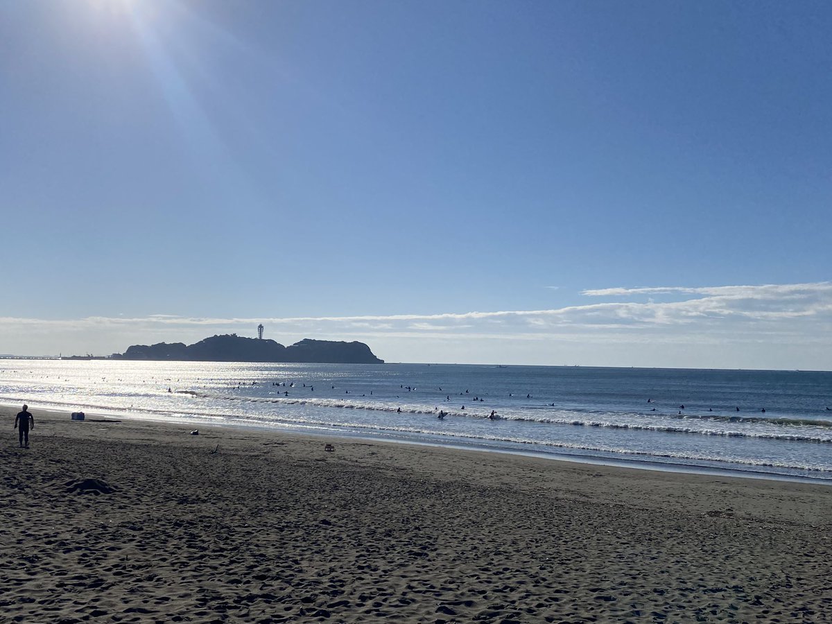 MountButaModern's tweet photo. 松本に転勤以前がラストなので、5年近く振りの湘南月例マラソン🏃‍♂️
やはり富士山・江ノ島を見ながらのランニングは気持ちがよい！
タイム的にも10Kmレースで45分台と走力ダウンを実感。 毎月帰省して参加しようかな https://t.co/90DvuCEK3G