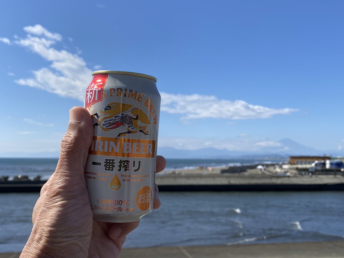 MountButaModern's tweet photo. 松本に転勤以前がラストなので、5年近く振りの湘南月例マラソン🏃‍♂️
やはり富士山・江ノ島を見ながらのランニングは気持ちがよい！
タイム的にも10Kmレースで45分台と走力ダウンを実感。 毎月帰省して参加しようかな https://t.co/90DvuCEK3G