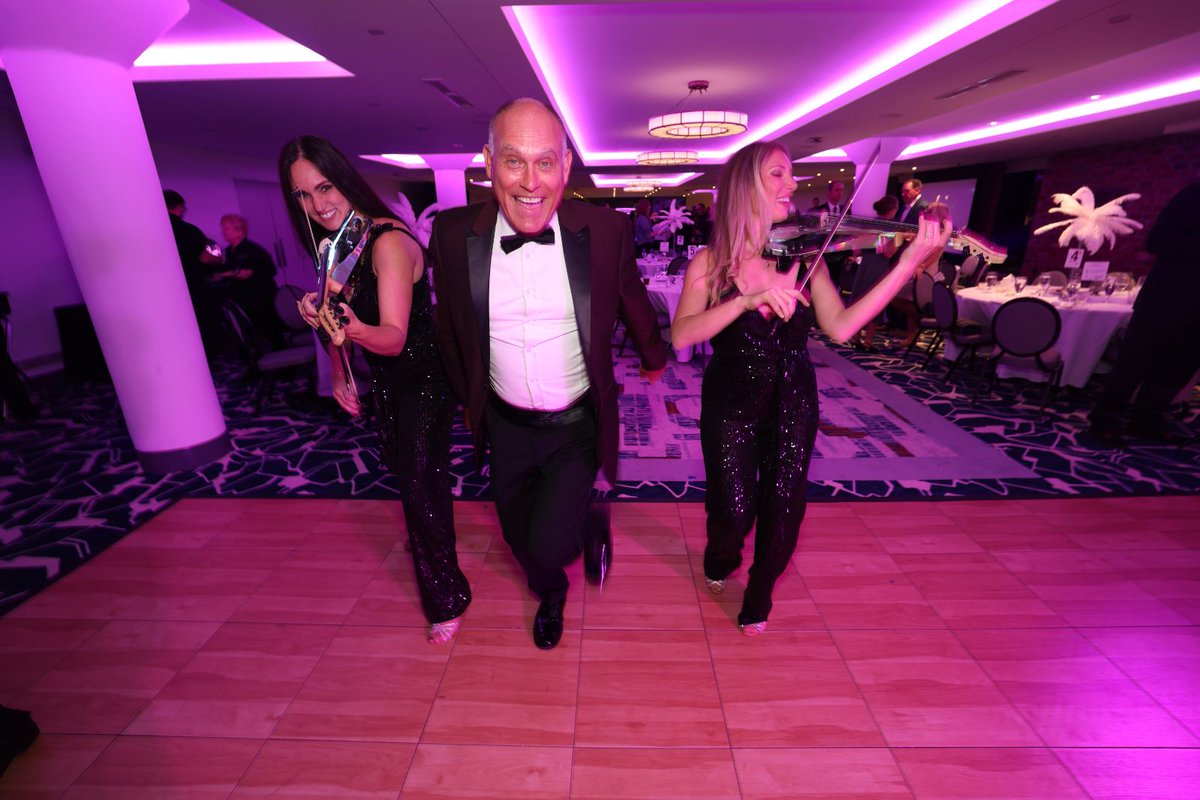 FoundationMSU's tweet photo. The MarooNation Ball is officially at its end, the crowd was looking dapper and our Vegas performers, Vynilyn, were on point! We had tons of fun on the casino floor as Missouri State alumni and friends made memories together! Cheers, cheers to the Bears! https://t.co/KbkTMcA3Hl