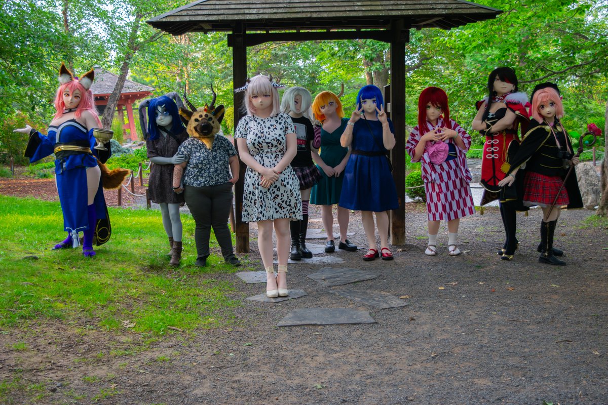 LaceyKig's tweet photo. Tiptoe, through the tulips, with me

#着ぐるみ #kigurumi https://t.co/zUiIw0FOVB