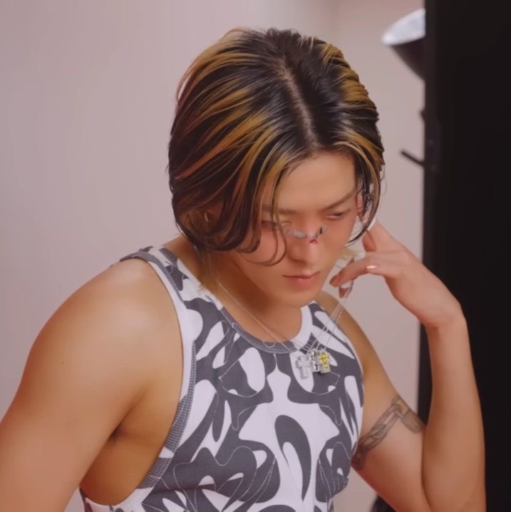 yuta pics tweet media