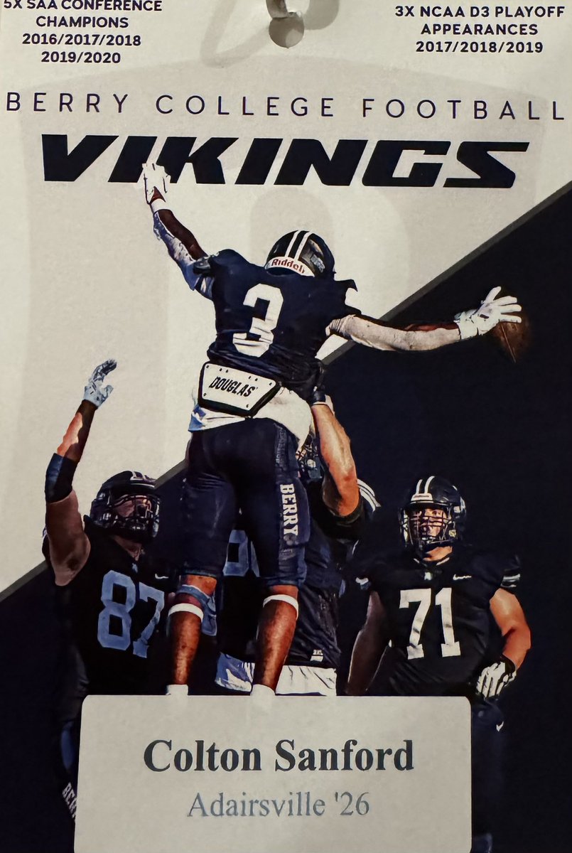 Thankful for the invite from <a href="/BerryFootball/">Berry Football</a> and <a href="/BCCoachK/">Tony Kunczewski</a> for todays game! Loved the campus, facilities, and game day environment. Hope to be back soon! <a href="/Coach_JT_AHS/">Coach Terrell (Adairsville High)</a> <a href="/jonathan_cudd/">Jonathan Cudd</a> <a href="/AHSRecruits/">Adairsville (GA) High Football Recruiting</a> <a href="/AHSTigerFB/">AHS Tiger Football</a> <a href="/NwGaFootball/">NwGa Football</a> <a href="/CoachBSkinner/">Brock Skinner</a> <a href="/RecruitGeorgia/">Recruit Georgia</a>