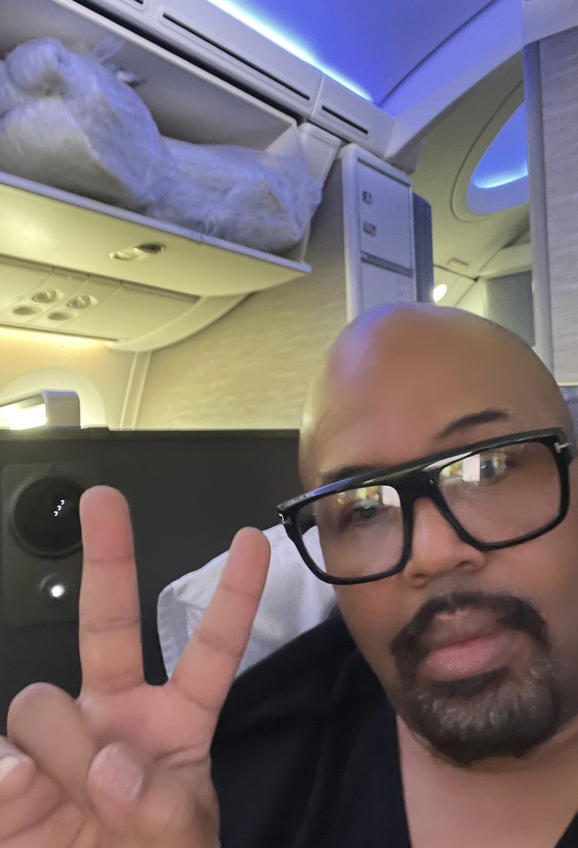 WE ARE BETTER THAN DONALD TRUMP!

Friends, I need to vent. I’m headed home from a too-long business trip in China. I can post this now that I’m safely in the air.

I can’t believe I feel the need to say it, but my home, the United States, is not “garbage.”

I’ve been fortunate to