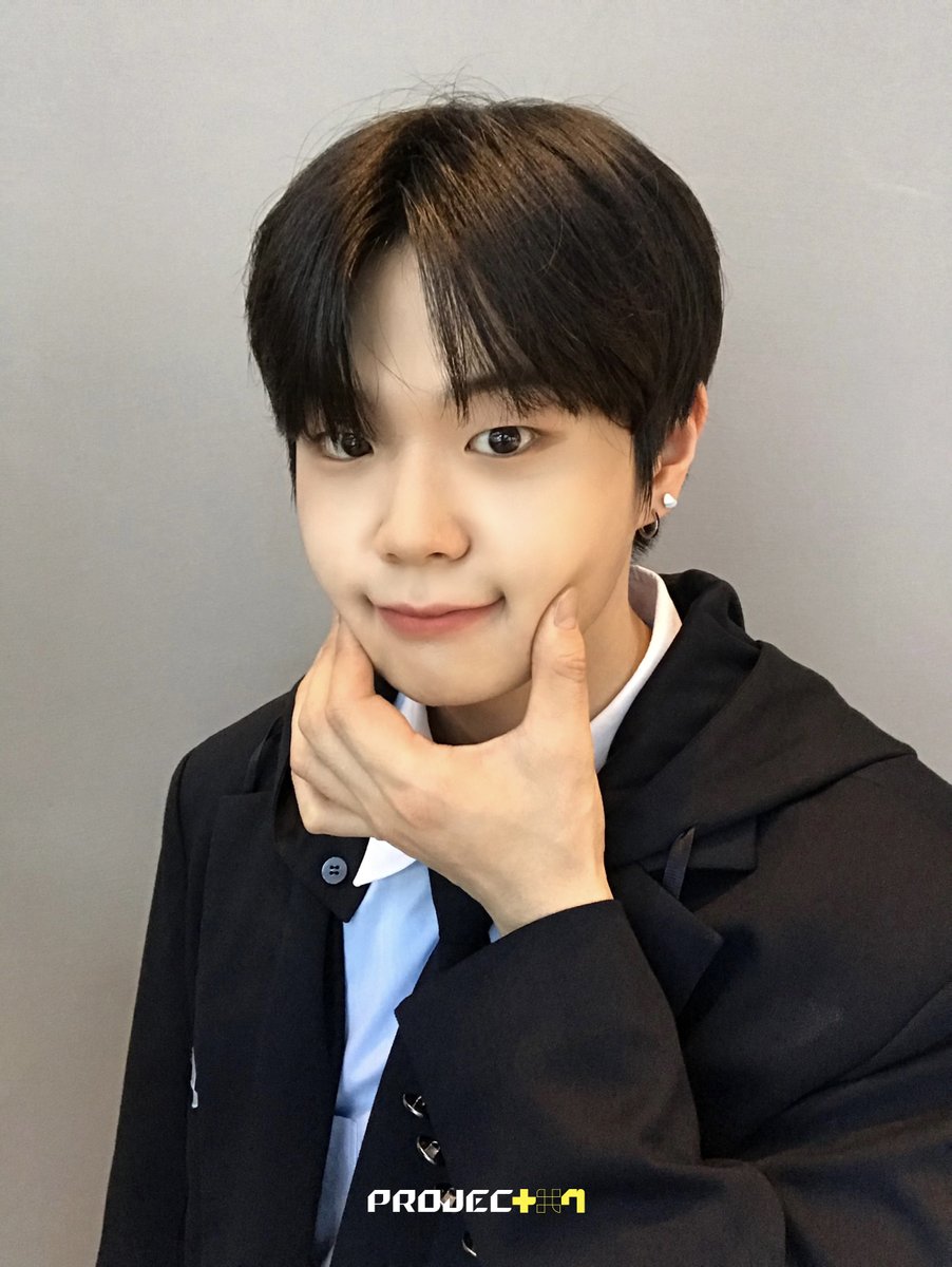 GOGOSING_SLL's tweet photo. 프로젝트 7 연습생 x 월드 어셈블러 강화하기! 해시태그 프로모션

지금 멘션에 ‘답글’로 연습생 응원 메시지를 남겨주세요!
응원 메시지에는 #PROJECT7 #이은서 를 포함하기!
(~11/7까지, 응원 메시지는 콘텐츠로 활용)

가장 많은 답글을 받은 연습생에겐 코엑스 옥외 광고를,
해시태그 프로모션에 참여하신 월드 어셈블러 중 5분껜
연습생 폴라로이드 7종을 드려요! (추첨, 경품 랜덤)

PROJECT 7 Trainees x World Assemblers Hashtag Promotion!

Leave a support message for the trainee as a reply to this post! Make sure to include #PROJECT7 #이은서 in your message! (Until November 7th - support messages may be used for promotional content)

The trainee with the most replies will get featured on a COEX outdoor ad, and five lucky World Assemblers who join the hashtag promotion will win a random set of 7 trainee polaroids! (Prizes will be awarded randomly, and winners will be chosen by a draw.)

#PROJECT7 #프로젝트7 #이은서 #LEEEUNSUH
#Assemble #Upgrade #WorldAssembler
#Lets_Assemble #JTBC #SLL
