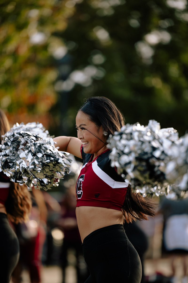 UofSC's tweet photo. Gigged. 👍 https://t.co/5rfpcyjeI4