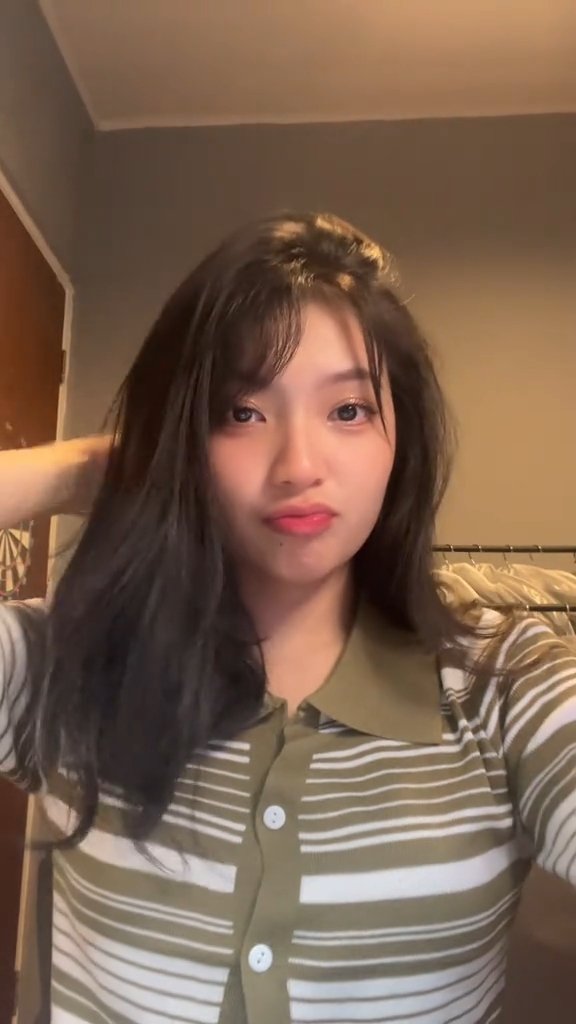 sabtnd's tweet photo. happy weekend, cintakuuu @S_GraciaJKT48 🤍 https://t.co/p8qIvwUiv4