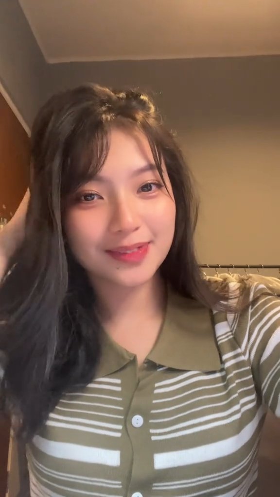sabtnd's tweet photo. happy weekend, cintakuuu @S_GraciaJKT48 🤍 https://t.co/p8qIvwUiv4