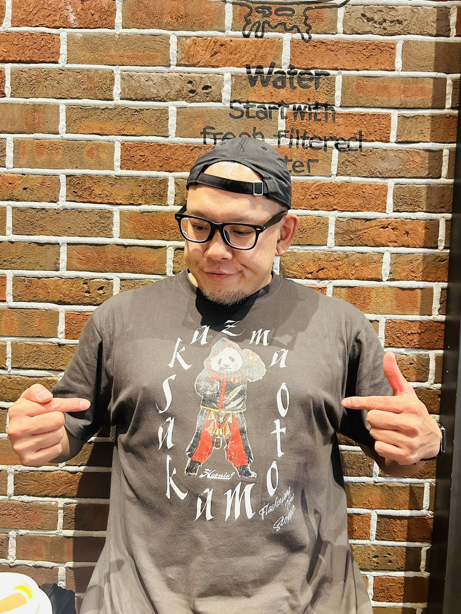 haoming_mask's tweet image. KAZMA SAKAMOTO選手が大阪Pop upにご来店✨✨
#KAZMASAKAMOTO x #HAOMING 🐼コラボはGLEAT会場にて販売中です！

心斎橋BIG STEP 2F SELECTION 店内　12:00〜19:00
ハオミン渋谷　12:00〜20:00 
#ハオミン #GLEAT #stephcurry