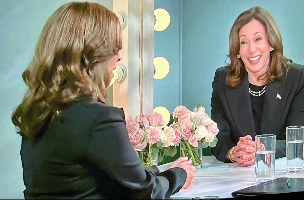 !!! 

Kamala on #SNL