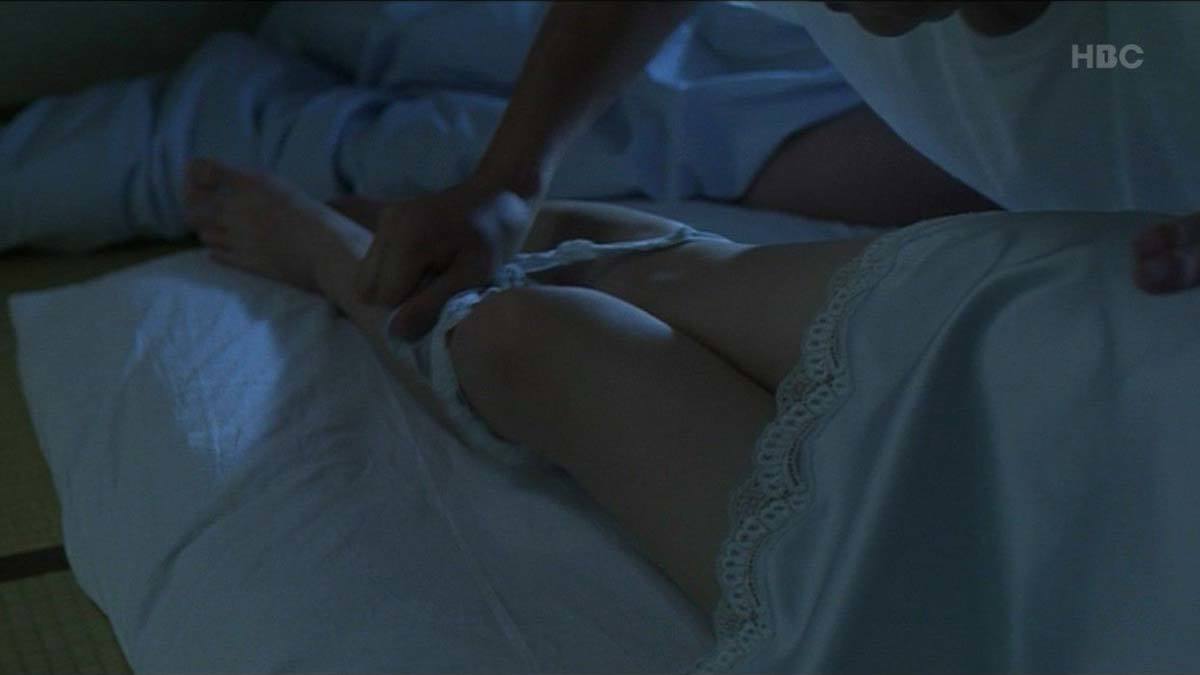 広末涼子　濡れ場 広末涼子のセックスを連想させる画像まとめ｜パンツ脱がされシーンから胸チラまで紹介 – エログちゃんねるブログ