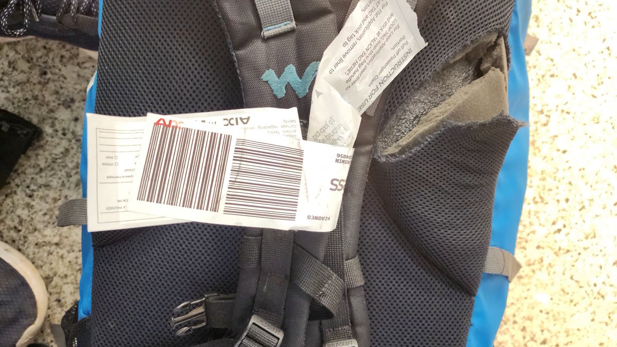 aswin_up96's tweet photo. Disappointed with @AirIndiaExpress – my baggage was completely torn after my flight from Mumbai to Bhubaneswar. Filed a PIR at the airport, but I need assistance with compensation. Hoping for a quick resolution. #CustomerService #AirlineSupport #AirIndiaExpress @AirIndiaX https://t.co/7ii1s5VT9E