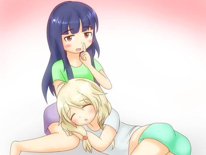 #三連休はフォロワーさんが増えるらしい
かわいいほんわかとしたイラストを描いています!
よろしくお願いします! 