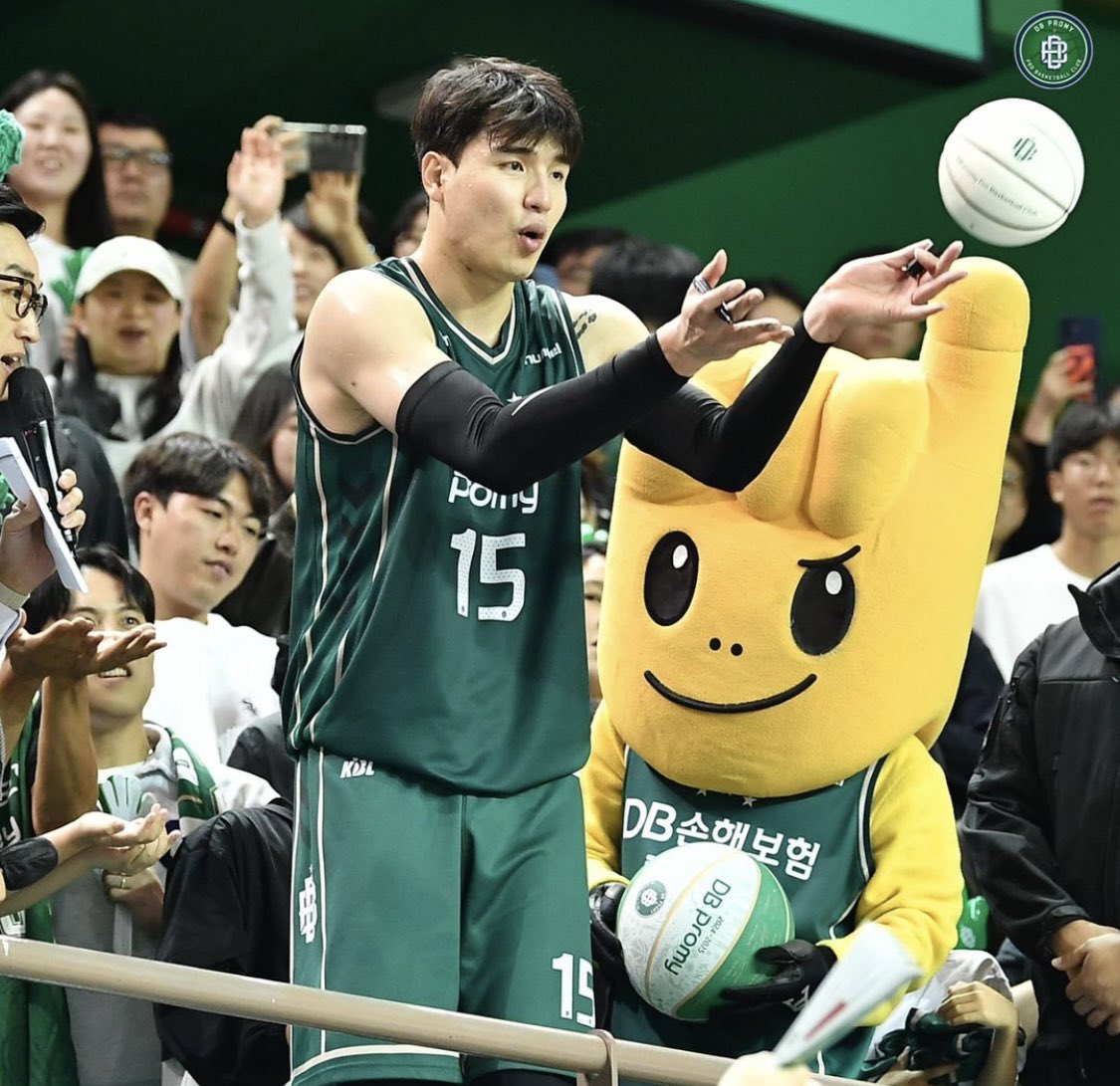DirtyBubbleBets's tweet photo. ⭐️💎 KBL WAKE AND CASH ⭐️💎

Easy Winner Last Night, Run It Back? 🔥

Sending The Play Out For FREE ✅

LIKE ❤️ + REPOST ♻️ + COMMENT 🗣️

ALL ABOARD TO SOUTH KOREA 🏀🇰🇷

#GamblingX #GamblingTips #KBL https://t.co/Viky8PxNU1