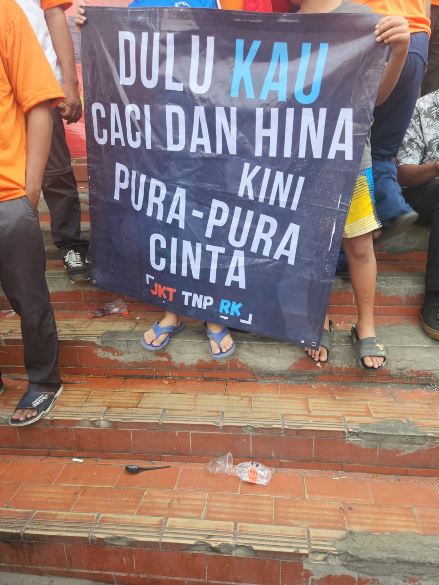 MutiaSel tweet picture