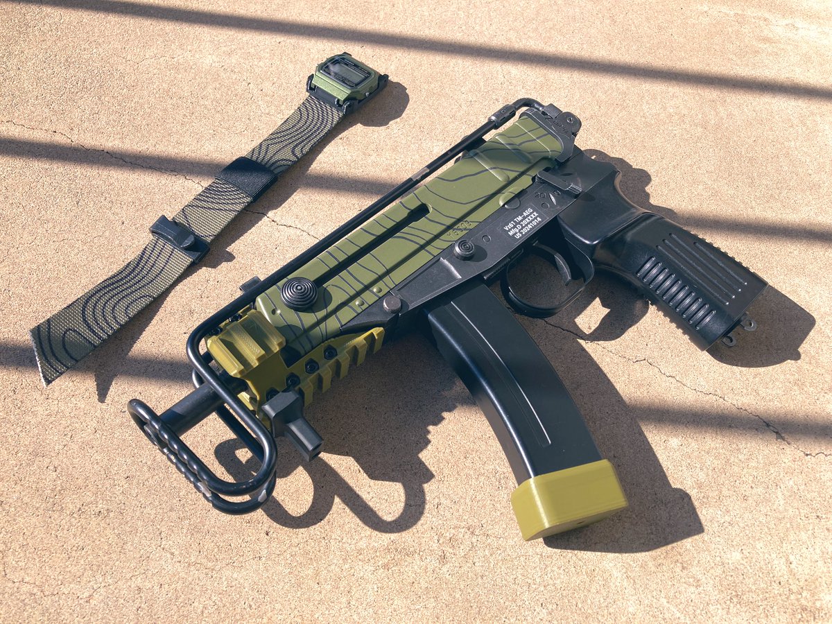 BOA_AIR CUSTOM AIRSOFT Vz61 TOPO-OD TMスコーピオンVz61 + BOA_AIR
