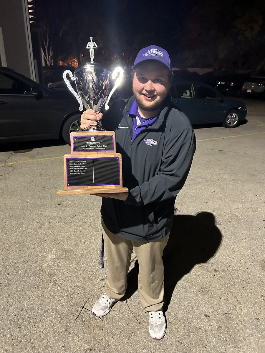 LoganCarter2127's tweet image. Great to see my Fraternity win the Sprit cup for the second time in 3 years (2022,2024). Proud of my guys for their hard work and shout to my President for doing all the behind the scenes stuff. #GoWarhawks #ProudToBeAPhi @phidelt