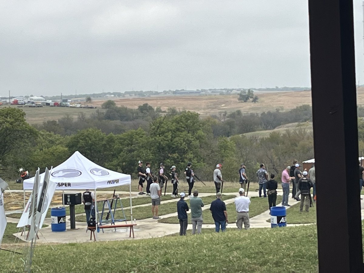 mc5TX's tweet photo. Great day at the Prosper Competitive Shooting Team Benefit shoot! Walkerman and his team rocked it!  Fun silent auction and great meals and prizes! #mc5 #pcst #prosperproud https://t.co/YhOh6tZIrN