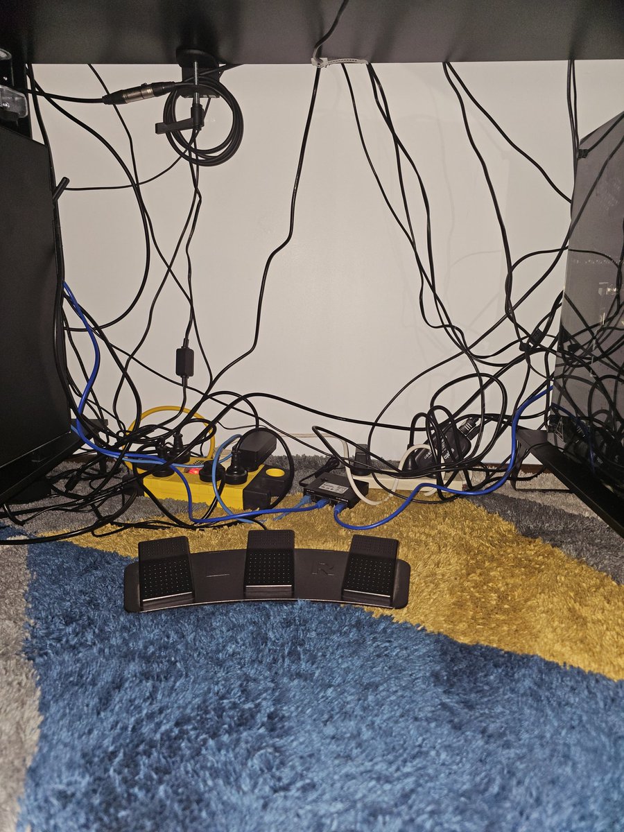 Hey, guess what? It's already day #3 of my daily posting challenge for November! 🎉💪

I know the cable management is a mess, but hey, I'm not perfect either. 😅 My second PC is still being worked on, so I'll finish the cable management when I get it back! 🛠️ #workinprogress