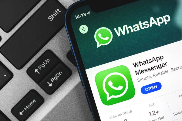 ahuja_priyank's tweet photo. I don't understand why people use WhatsApp just for chatting.

Here are 11 essential tricks that will boost your productivity up to 5x: https://t.co/yL4OpiGDdH