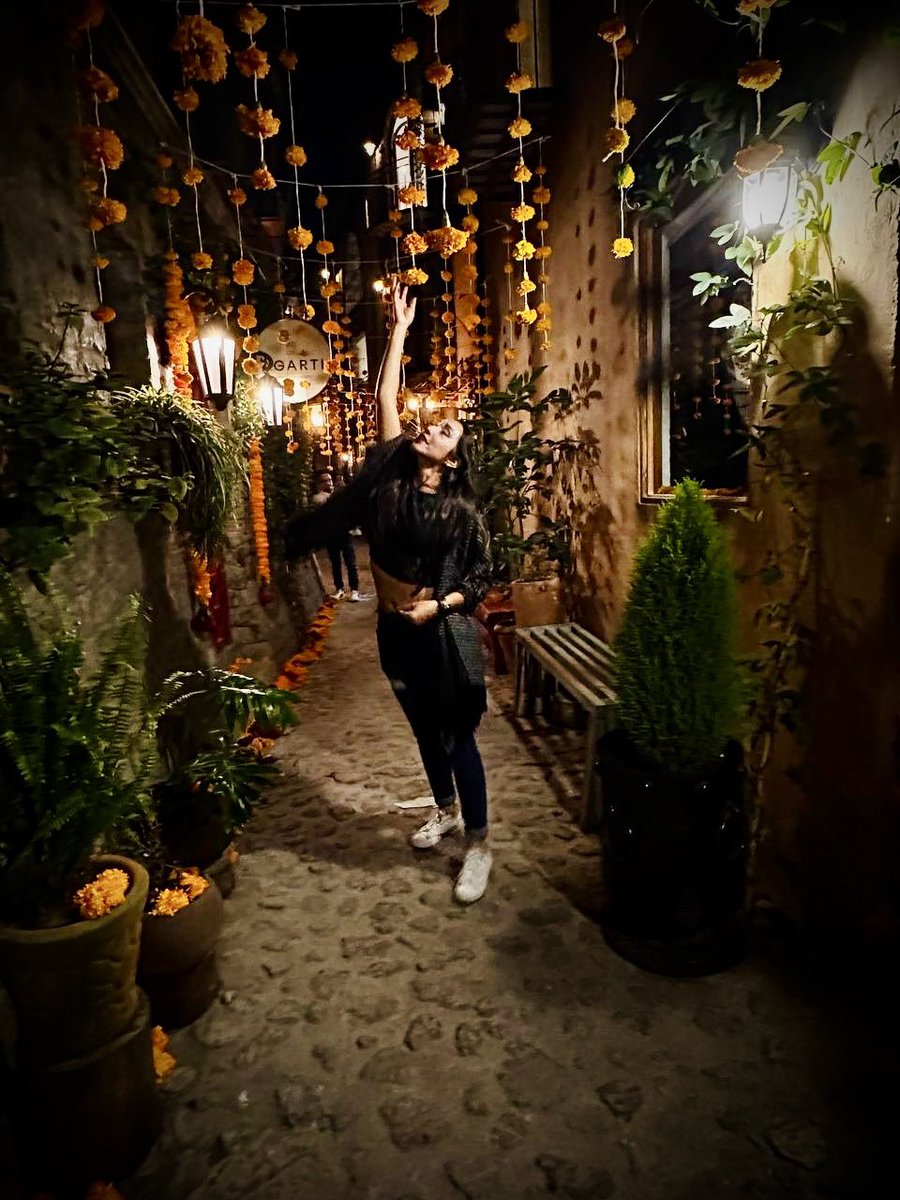 AlmaHeVa's tweet photo. Dos de Noviembre 🧡🖤💀🖤🧡 
#DíaDeMuertos https://t.co/xPEBrw3gzE