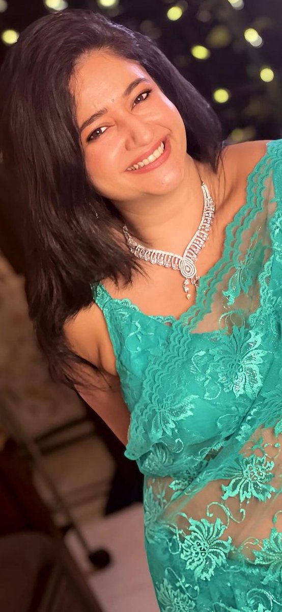 viralvideos16's tweet photo. π―#PoonamBajwaThread
π―#RiythvikaThread
#PoonamBajwa
#Riythvika https://t.co/j1zsZWD3rv