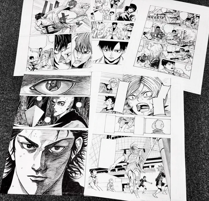 1ページ模写練習5枚。Gペン✒️で描いた。
スクリーントーンを持っていないから、鉛筆✏️でグレーの所を塗ってみた。
1枚の原稿用紙に込める熱量が半端ないと、非常に勉強になりました🔥
アナログ原稿用紙に漫画を描くって、とんでもない緊張感だなと、改めて実感しました😵‍💫 