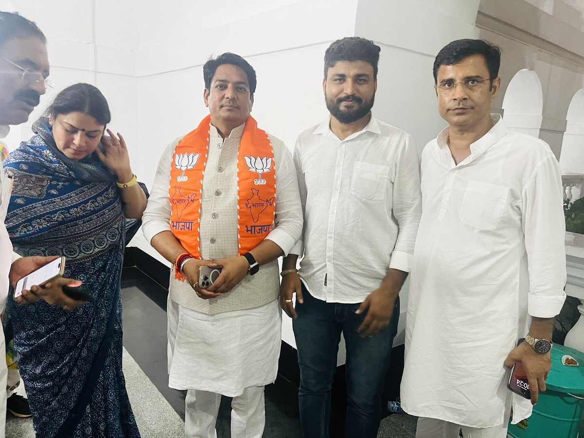 ashok97_bjp's tweet photo. https://t.co/sbmHWhJMIJ