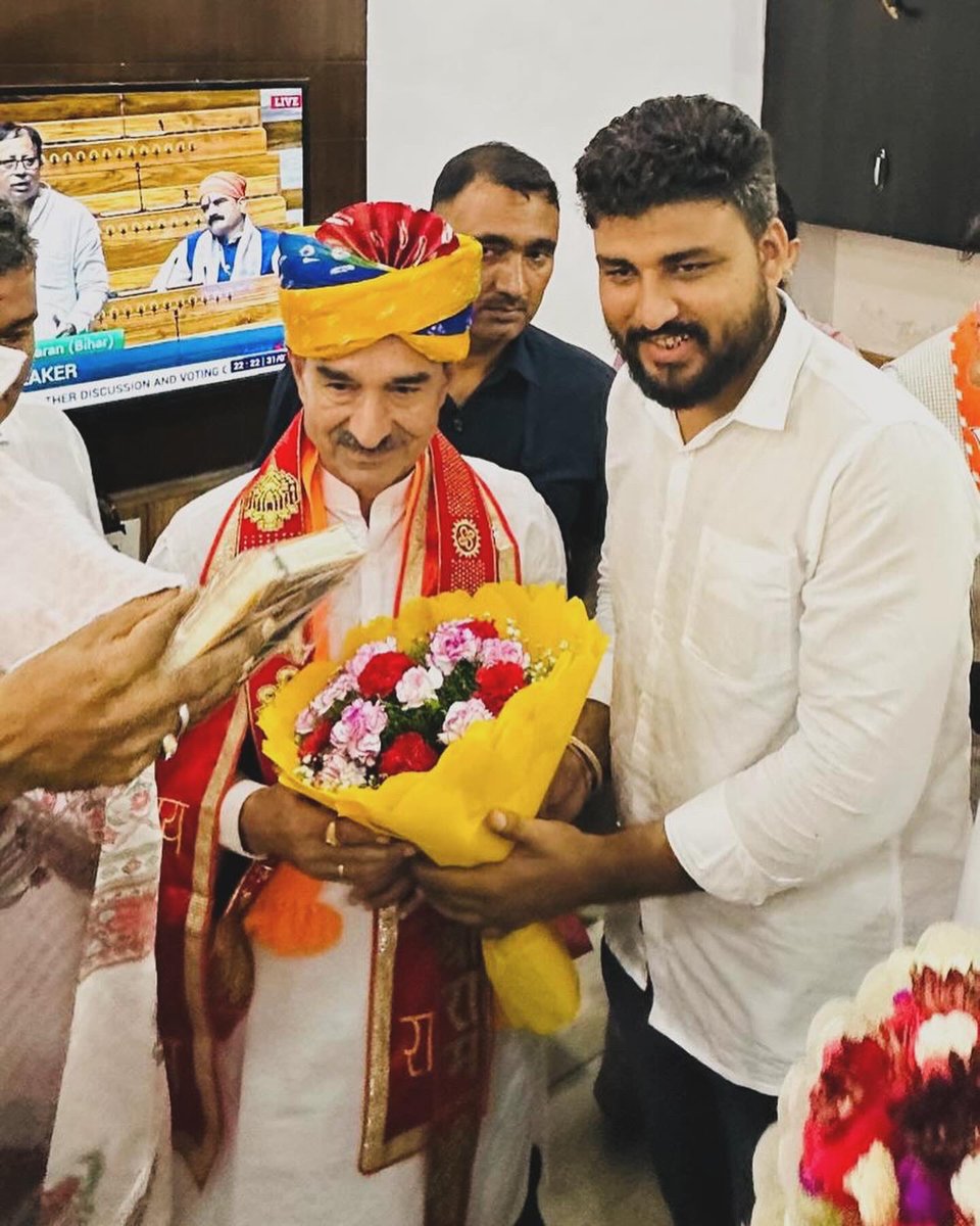 ashok97_bjp's tweet photo. https://t.co/sbmHWhJMIJ