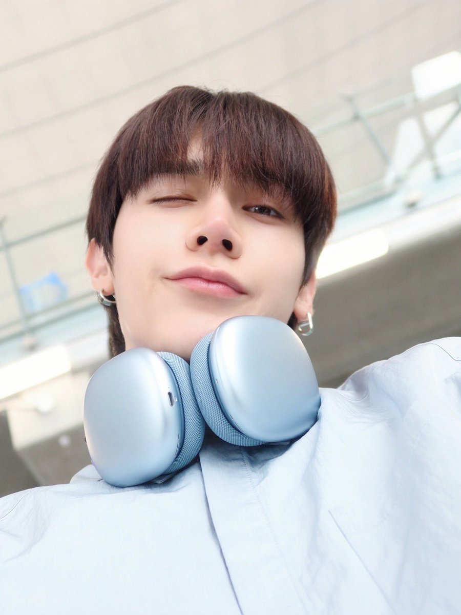 peatwasu's tweet photo. Sound like a good vibes 🎧

#apple #airpodsmax https://t.co/Crwfw0xmAS