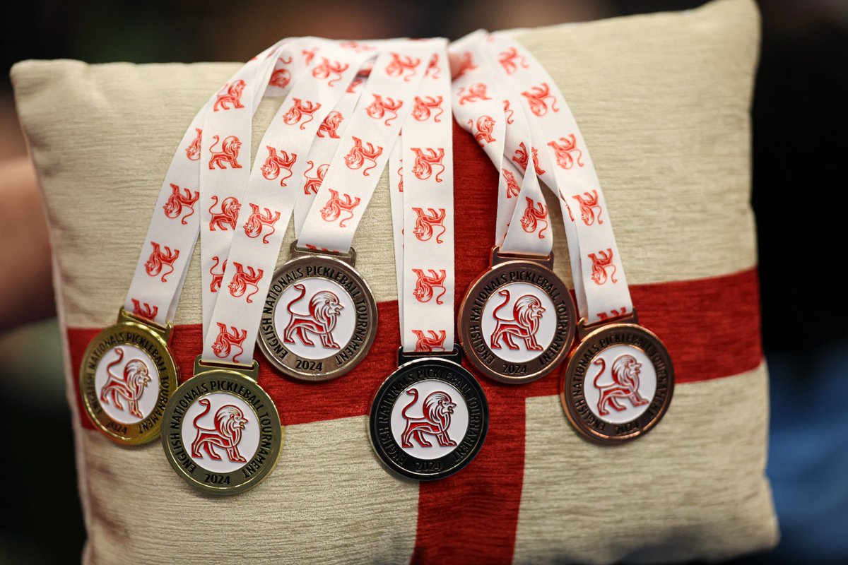 The prize 🥇🥈🥉

What all the players are playing for on the final day of competition.

Watch live on YouTube and Facebook.

#SkechersEnglishNationals | <a href="/SKECHERS_UK/">SKECHERS_UK</a> | <a href="/FranklinSports/">Franklin Sports</a>