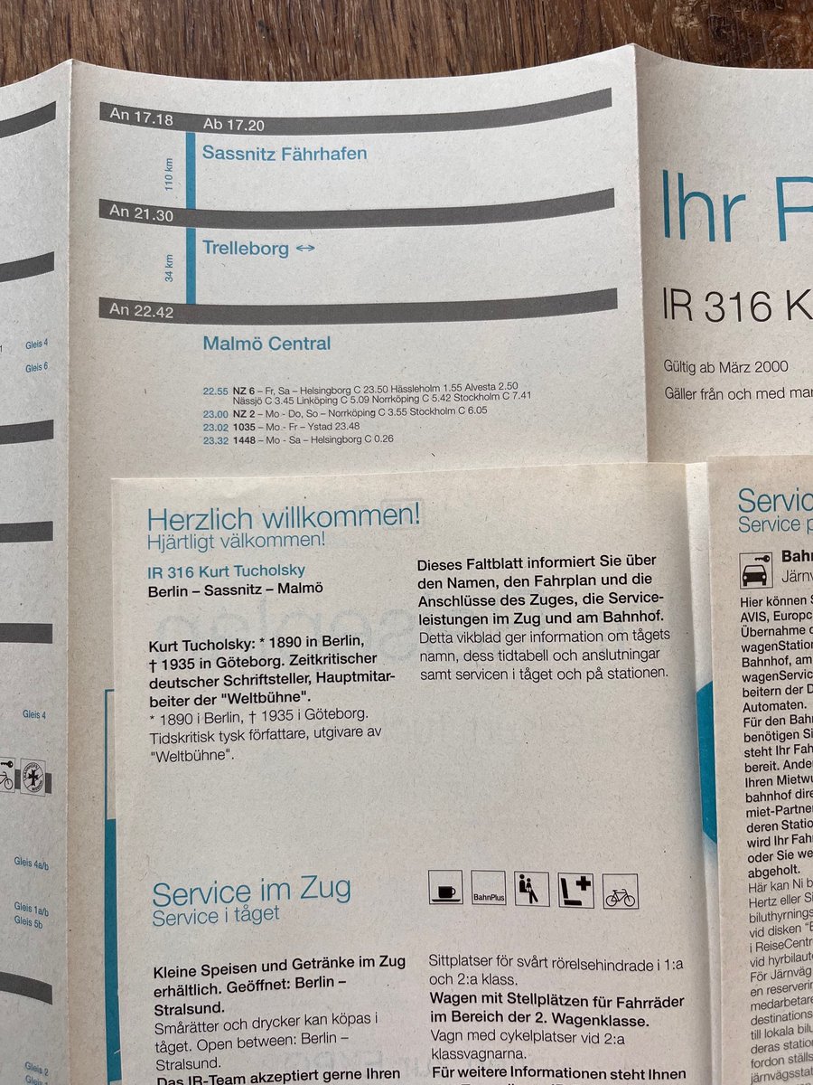 Ziemlich spezieller Zug! 

Zu sehen ist kürzester Fernzug aus dem Fahrplan 1999/2000 -&gt; nördlich Stralsund bestand IR "Kurt Tucholsky" im Winterabschnitt aus *einem* Wagen (Sommer: zwei Wagen...).

Anbei der Wagenstand von damals. Lange (=langsame) Fährstrecke -&gt; wenig attraktiv.
