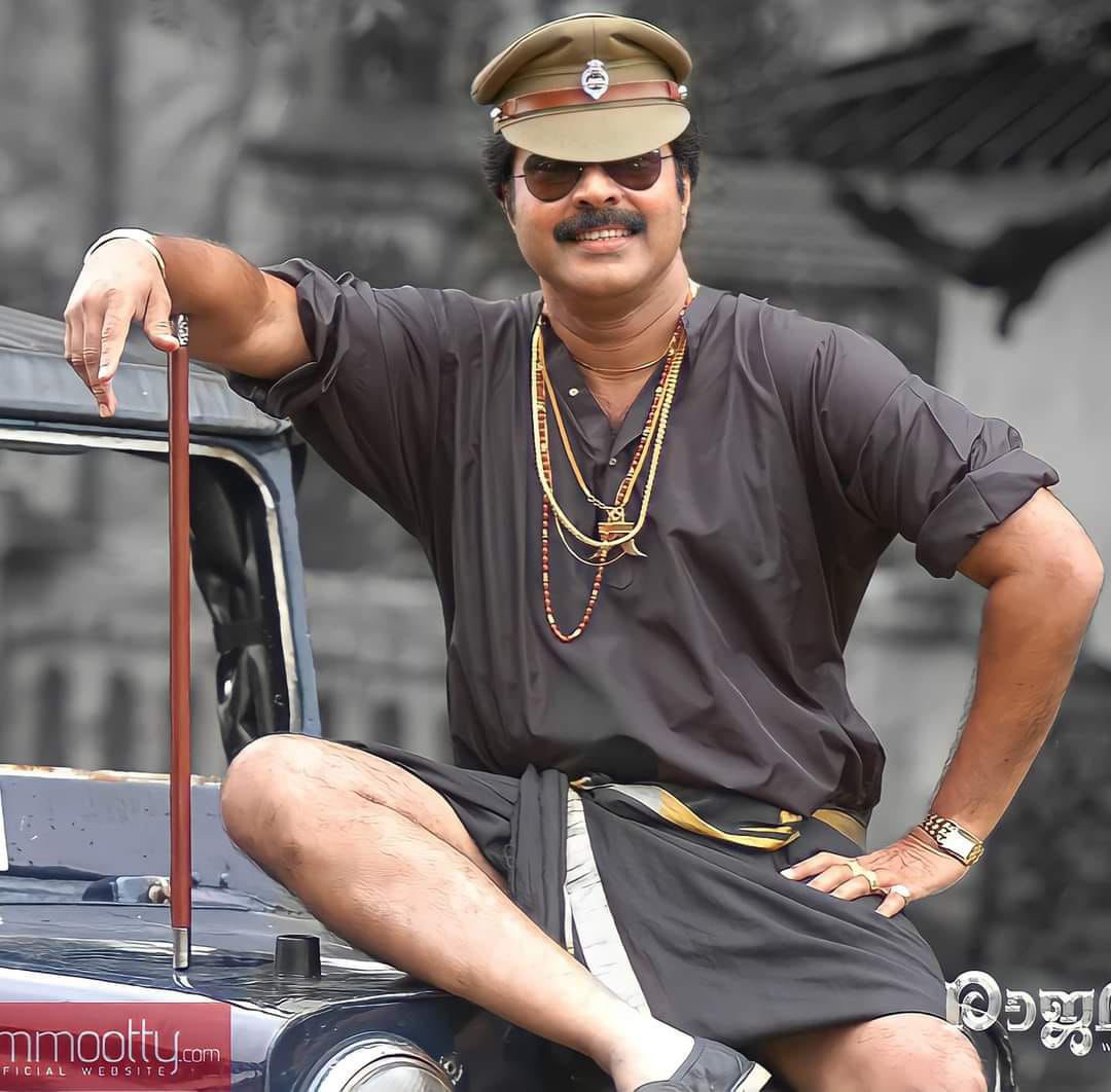 Razimon369's tweet photo. 19 Years of  GOAT മാണിക്യം😎

"അധികാര കാലപരിധി തീരും വരെ അവൻ ഭരിക്കുകയും, അനുഭവിക്കയും ചെയ്യും.!🔥

𝟏𝟗 𝐘𝐞𝐚𝐫𝐬 𝐎𝐟 𝐈𝐧𝐝𝐮𝐬𝐭𝐫𝐲 𝐇𝐢𝐭 #Rajamanikyam 👊💥

#19YearsOfIHRajamanikyam 
@mammukka #Mammootty 
#AnwarRasheed https://t.co/q8KwrYCGNK