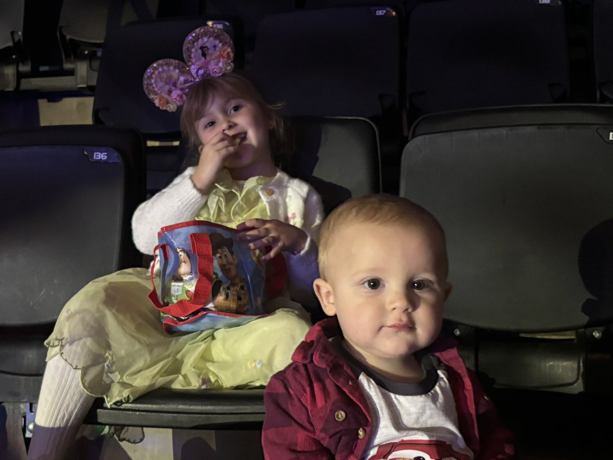 All ready for #DisneyonIce ⛸️