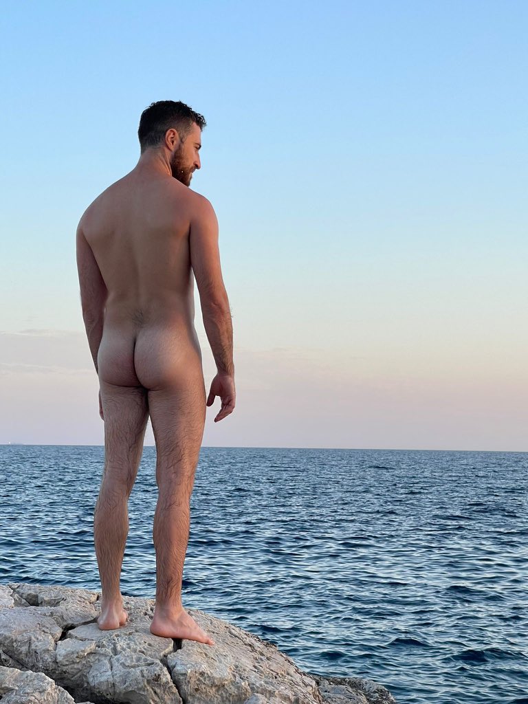 NUDE BEACH FUN tweet media