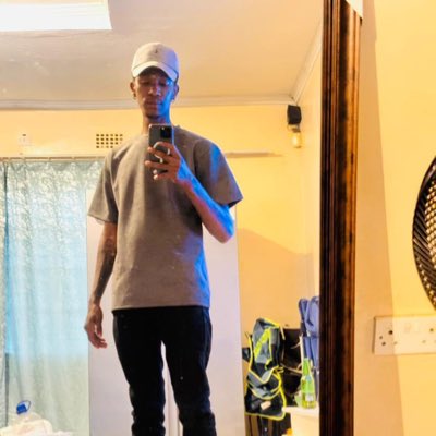 NoBiggiie's tweet photo. #NewProfilePic https://t.co/6yI0OcmHfs