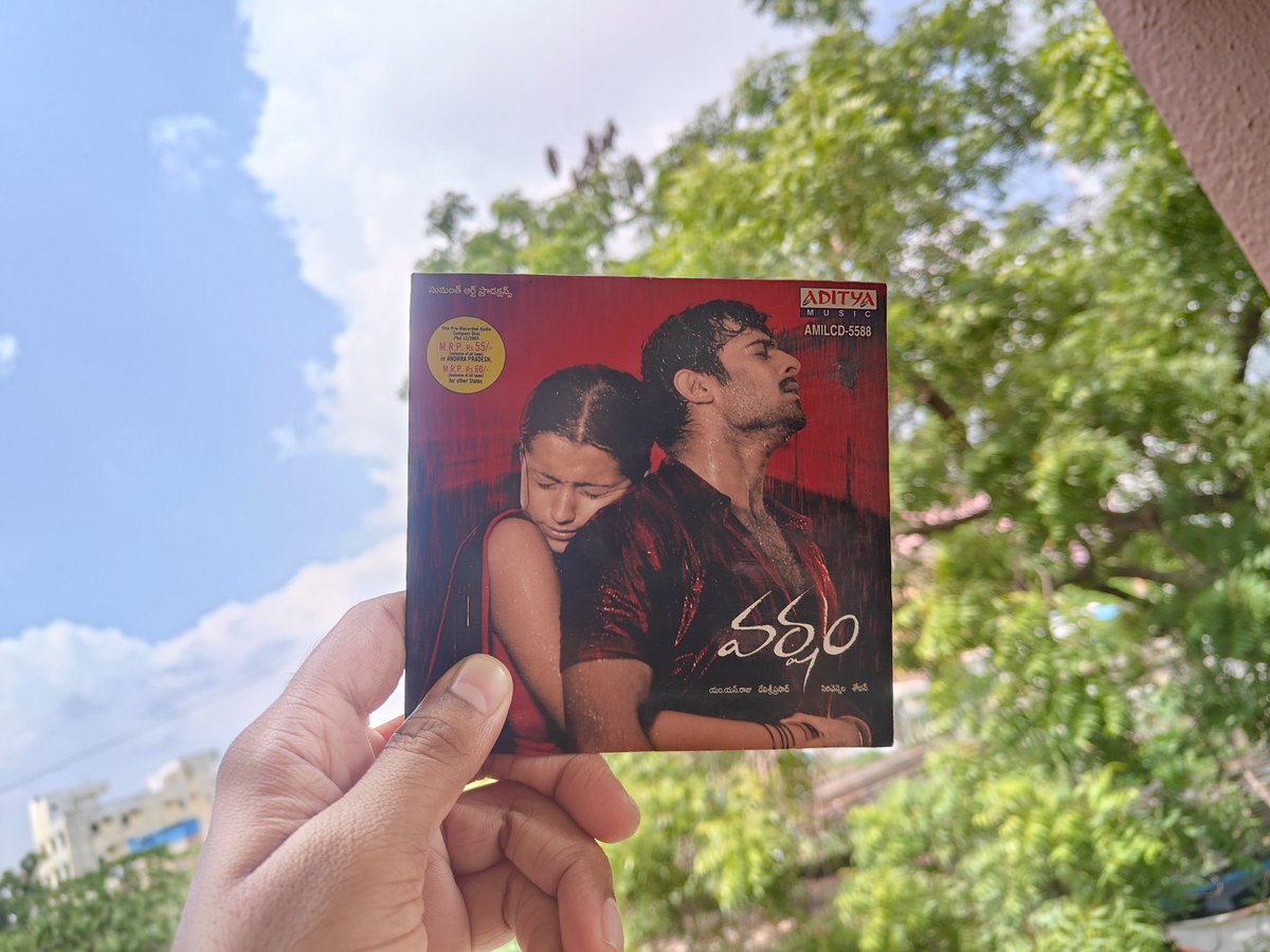 MovzMusicals999's tweet image. True Golden days of music.

#Cd #Audiocd

@PawanKalyan @urstrulyMahesh #Prabhas @alluarjun

@idlebrainjeevi