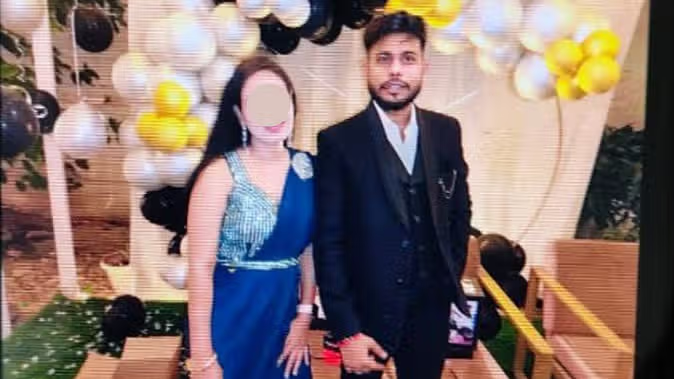hindupost's tweet photo. Mohammad Aman Khan pretended to be Aman Gupta to trap and exploit Hindu girls in Indore, MP. 

He would wear Kalawa, go to temples to con the girls.

Thanks to Hindu Jagran Manch (HJM), this criminal is off the streets and in police custody (for a while, at least).

HJM said that this is the 5th case of Love Jihad uncovered in just 1 week from the tele marketing company where Khan worked in Brilliant Convention Centre, Indore.

Source: https://t.co/3RP2YNUDDV

Here are some other cases of Love Jihad/Grooming Jihad from Indore, from just this week - 

⚡️Aamin Khan pretended to be a Hindu named Aman to first develop friendship with a B. Com student in Lasudia Mori area, by promising her admission to a better college, and then sexually exploited her with promise of marriage

⚡️Drug dealer Mobin aka Mohsin Khan got an Aadhar made in name of Honey Raikawar, and started living with a Hindu girl in Banganga area of Indore.  

⚡️Danish Khan started blackmailing & threatening a girl he met in a shared auto-rickshaw in Aerodrum police station area.

Source: https://t.co/W7tnHPag2Z

If you statistically extrapolate these reported crimes from a single city (in a state with just 6.57% Muslim population) over just one week, you will understand the mind-boggling scale at which this is happening all over the country every year.

The count of this category of reported sexual crimes (grooming, r@pe, molestation, stalking) against Hindu girls by Islamists in Bharat every year would be 10K, at the minimum. 

If you add the likely unreported cases due to fear or shame, the situation becomes even more terrfiying.