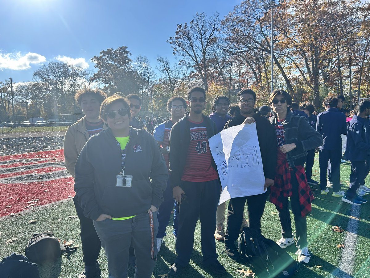 Angela Pastizzo tweet media