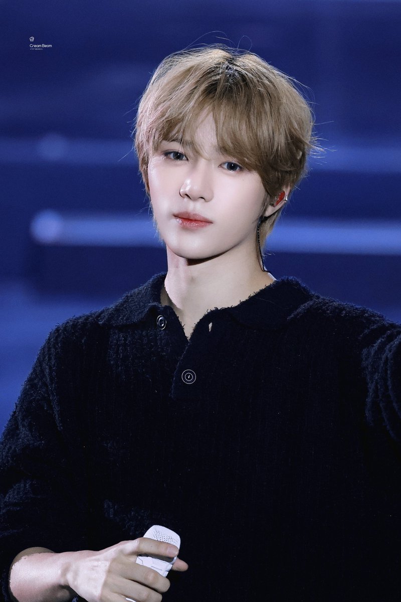 CreamBeom313's tweet photo. 241103 🧁🧸

#범규  #BEOMGYU #ボムギュ
#TXT #TOMORROW_X_TOGETHER
#투모로우바이투게더 #투바투
#TXT_BEOMGYU  #TXT_범규 https://t.co/D2A6SgHKdc