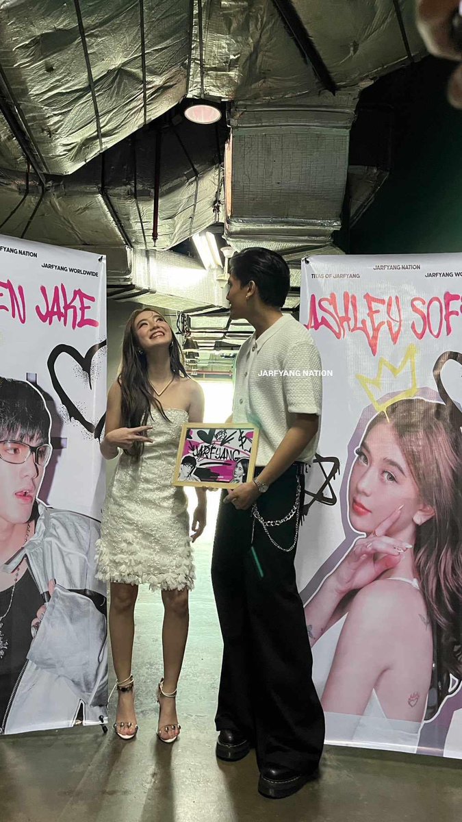 kowalerts's tweet image. OUR JARFYANG HEART! 😍😍😍

📷 JarFyang Nation