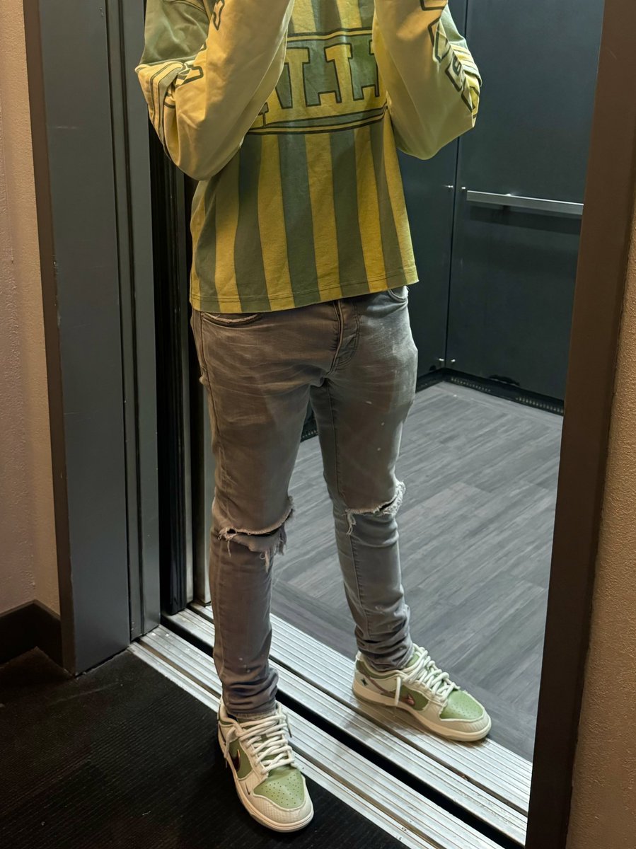 Cam6Childs's tweet photo. Still da same never changed pockets had lint https://t.co/5p8Fva2Y0O