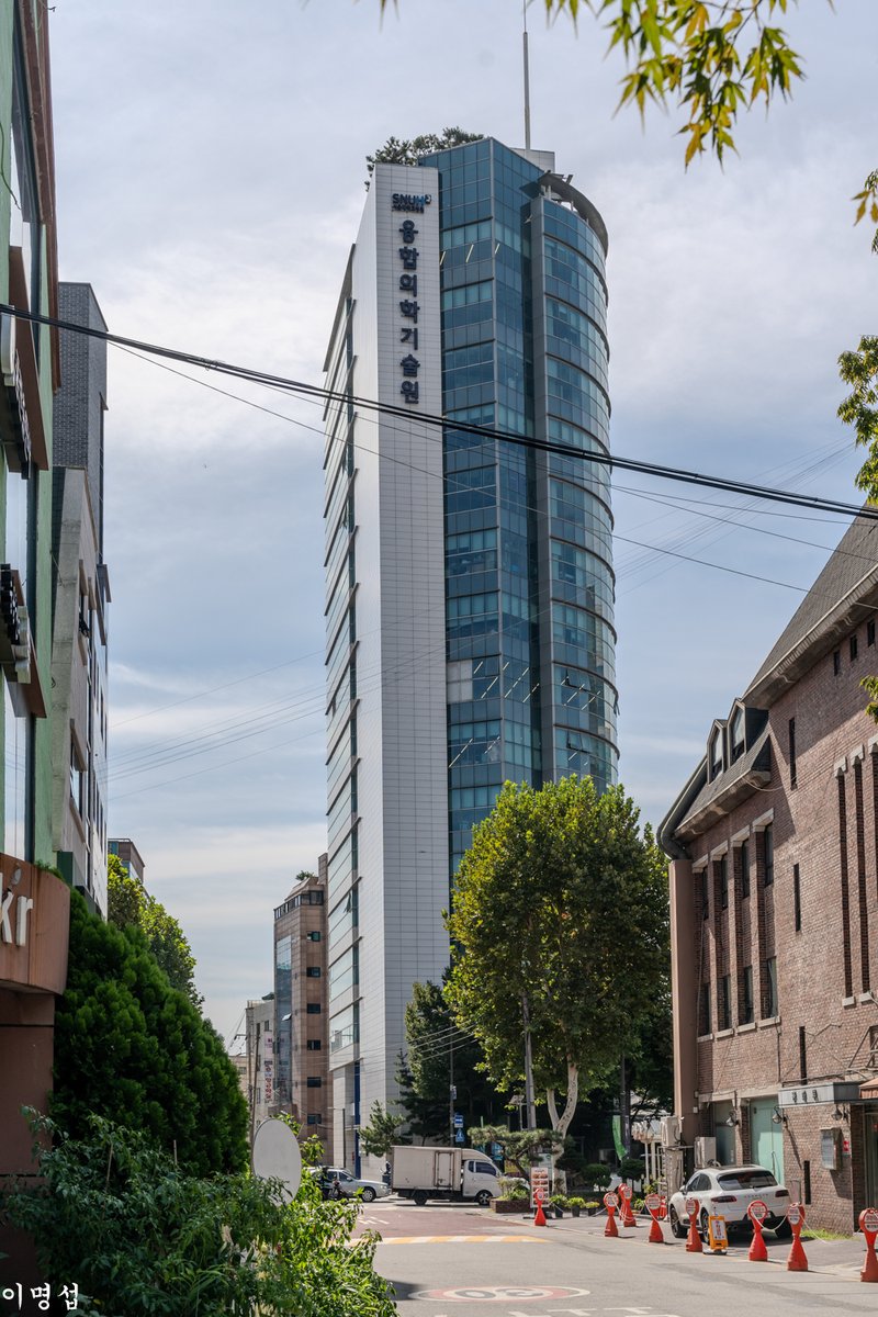 서울대학교병원 융합의학기술원
옛 정림건축 사옥