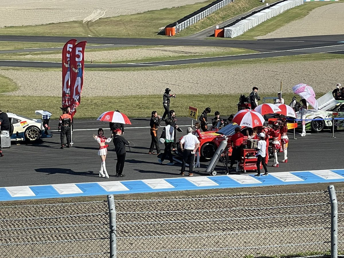 だいぶ遠いけど目線いただきました〜
<a href="/RunaSaotome/">早乙女るな</a> 

#Runar