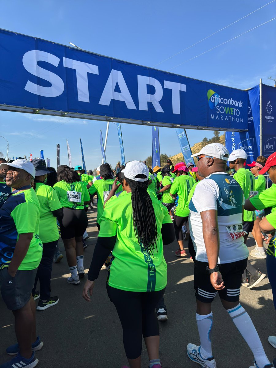 TaMshodz's tweet image. Rise and shine!!! Ziyakhala ke manje! Its time to unite for the @AfricanBank Soweto Marathon! Whether you running or supporting lets come together in community!!!! #AfricanBank #ABSM24