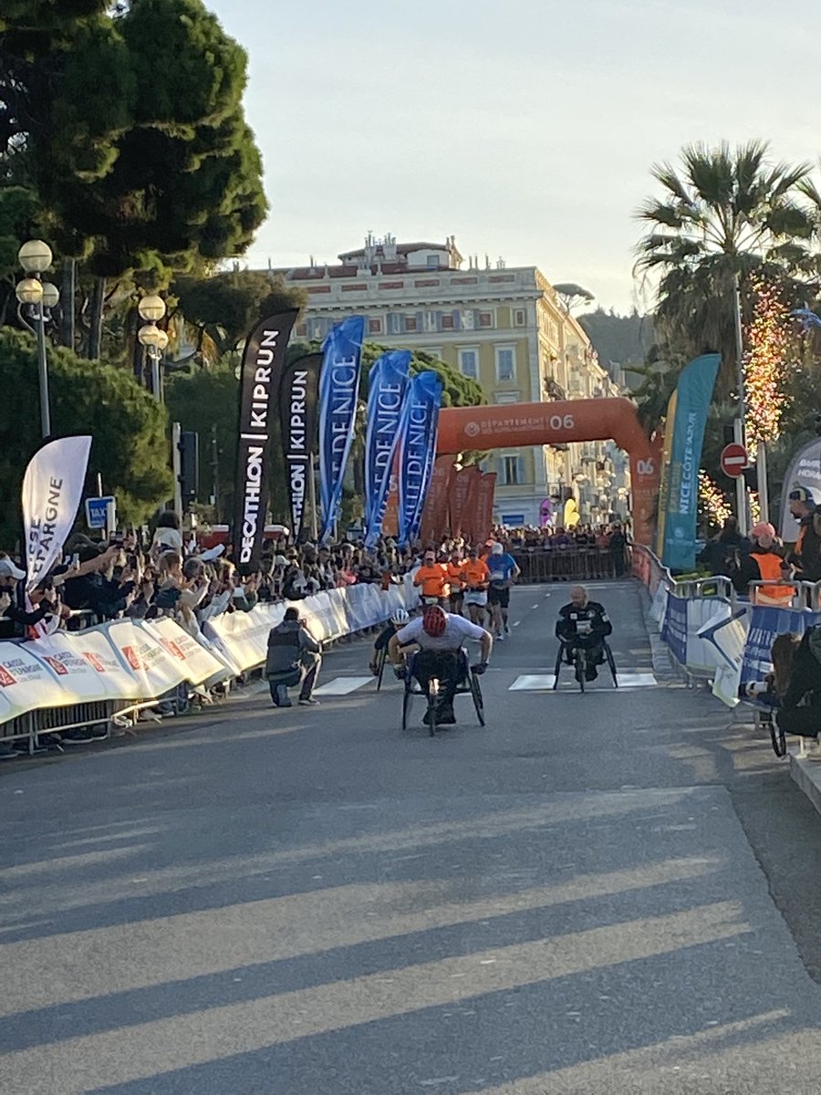 Marathon Nice-Cannes (@marathon_06) on Twitter photo Le départ est donné pour les handisports ! #nicecannesmarathon <a href="/AlpesMaritimes/">alpesmaritimes</a> <a href="/VilledeNice/">Ville de Nice</a> <a href="/villecannes/">Cannes</a> <a href="/ExploreNCA/">Explore Nice Côte d'Azur</a> Le départ est donné pour les handisports ! #nicecannesmarathon <a href="/AlpesMaritimes/">alpesmaritimes</a> <a href="/VilledeNice/">Ville de Nice</a> <a href="/villecannes/">Cannes</a> <a href="/ExploreNCA/">Explore Nice Côte d'Azur</a>